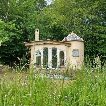 SARL Verrerie Royale Val-Couesnon Exterior foto